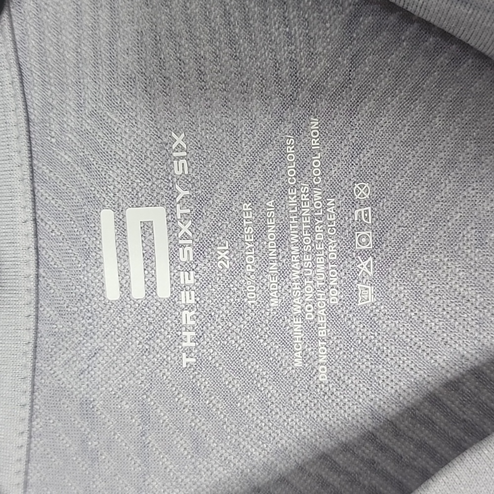 THREE SIXTY SIX WOMAN'S TOP - Picture 5 of 8